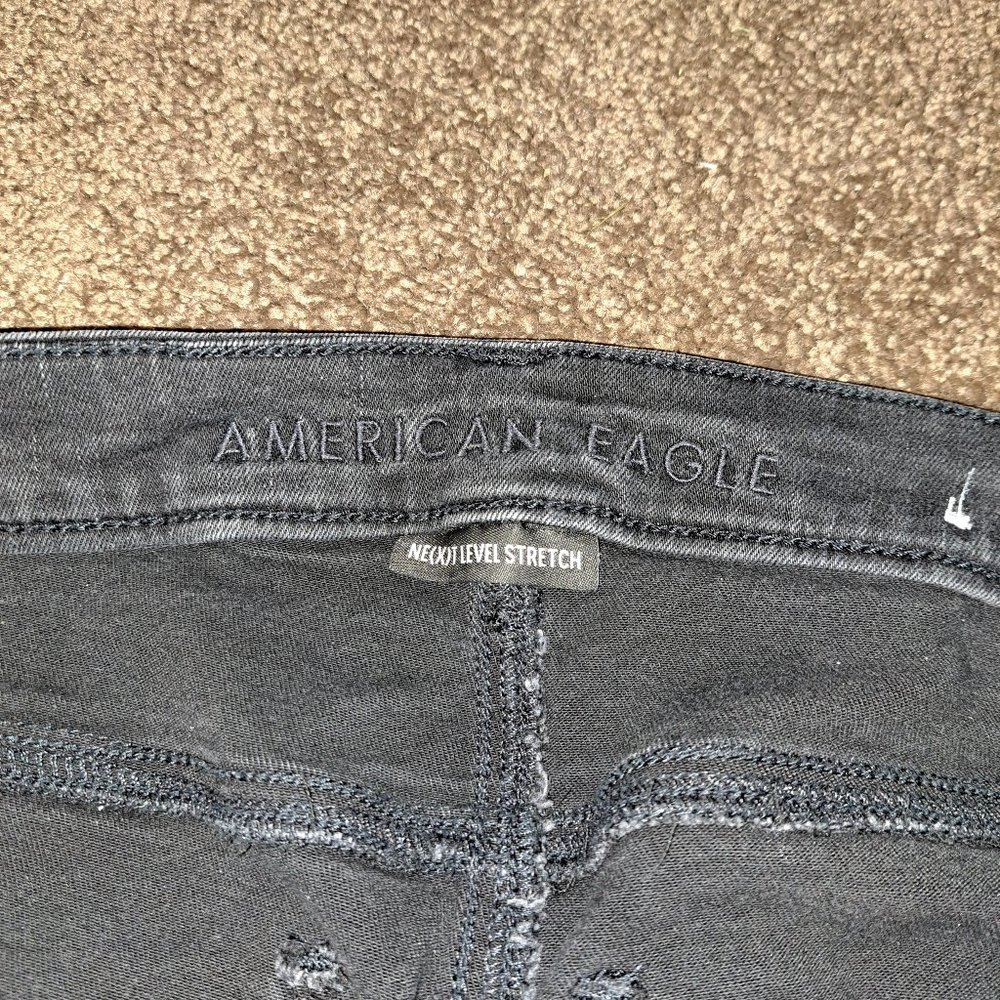 American Eagle Distressed High Rise Jegging Crop Jeans Sz 6 Next Level Stretch - Picture 7 of 9